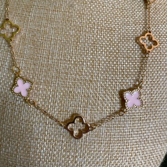 Elegant Gold and Pink Floral Necklace - Picture 3 of 7